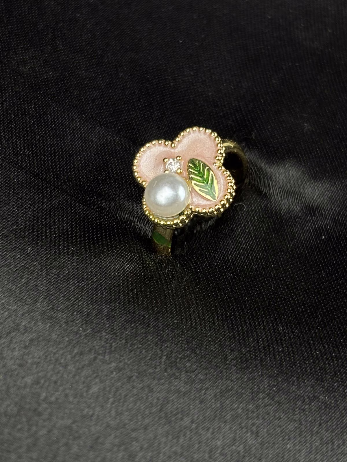 Blush Petal Pearl