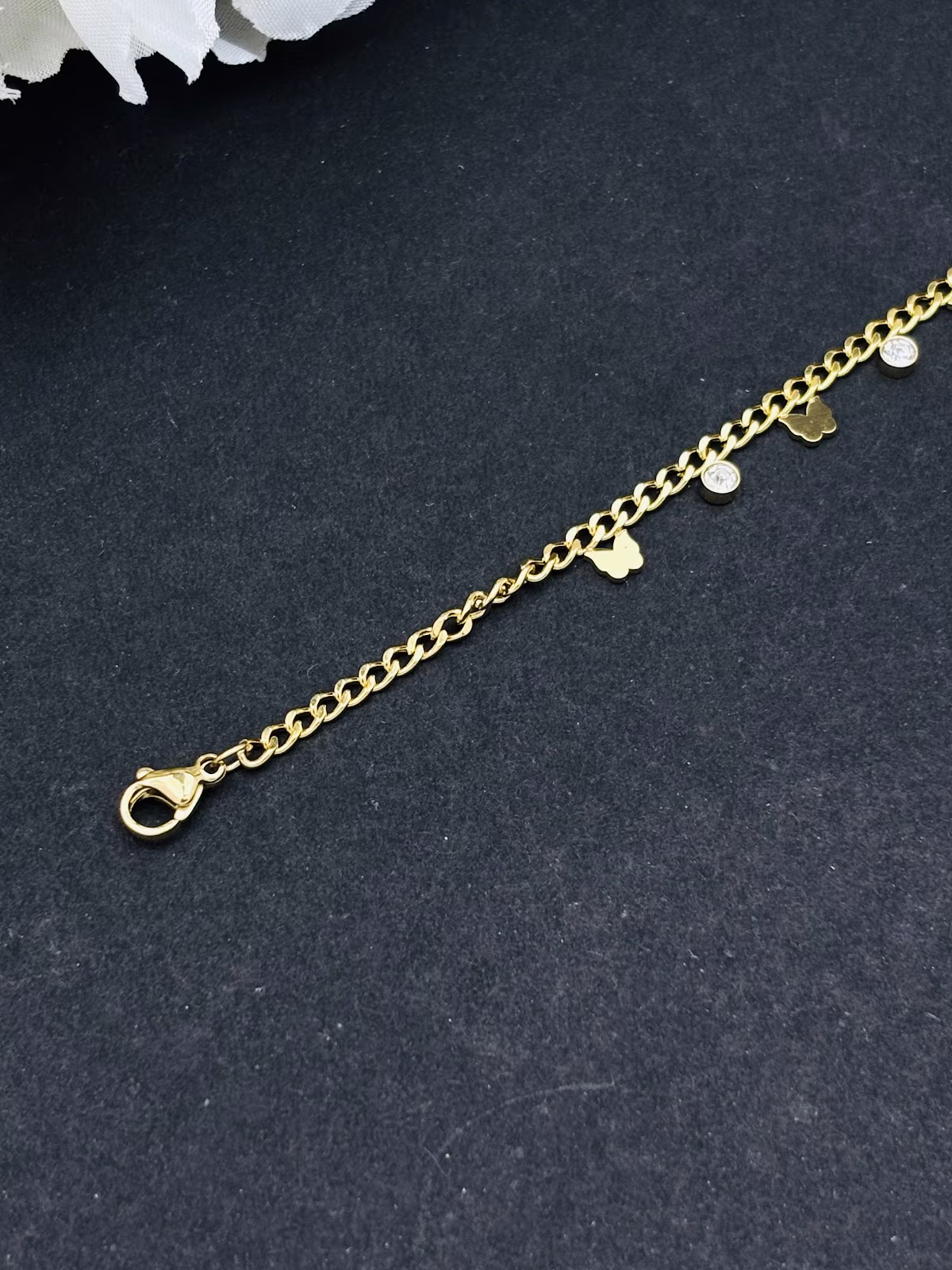 Dainty Heart Bracelet