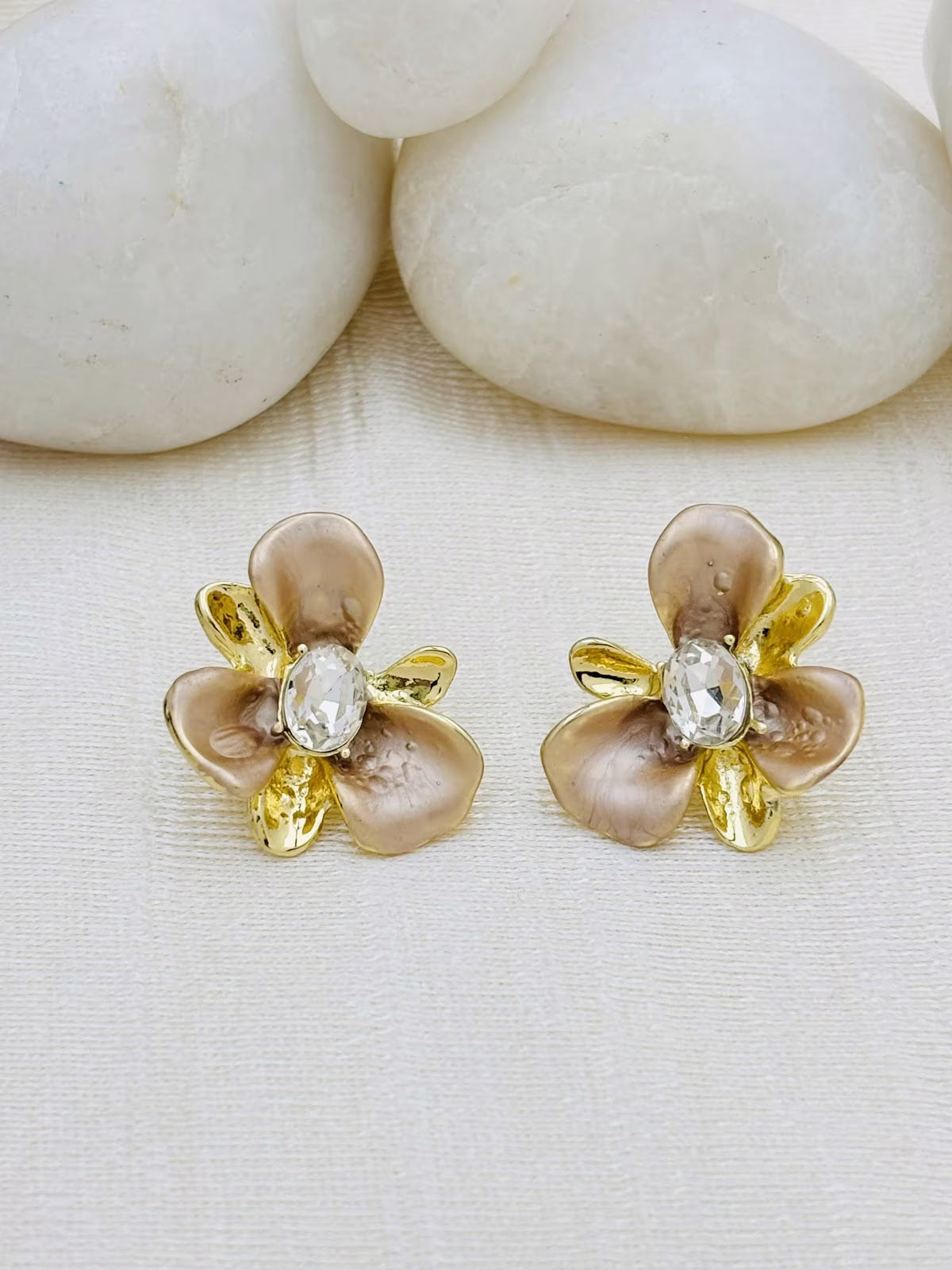 Orchid Enamel Studs – Beige