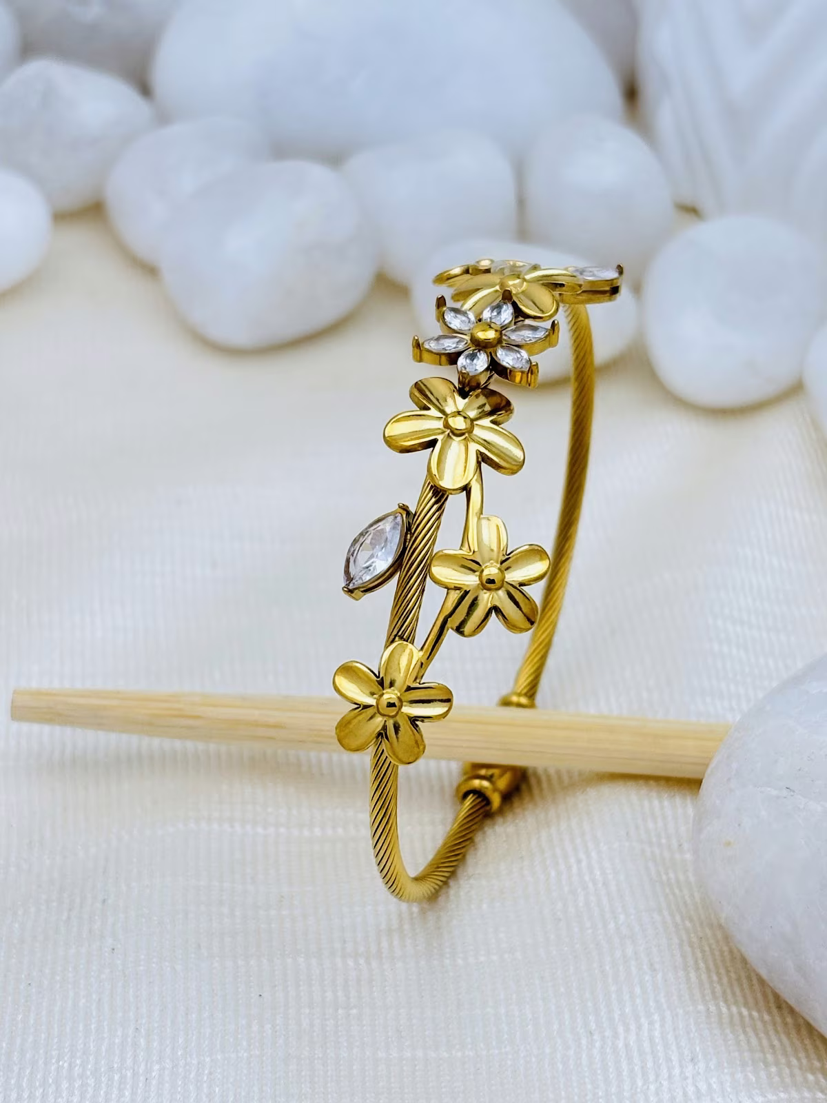 Daisy Trail Bracelet