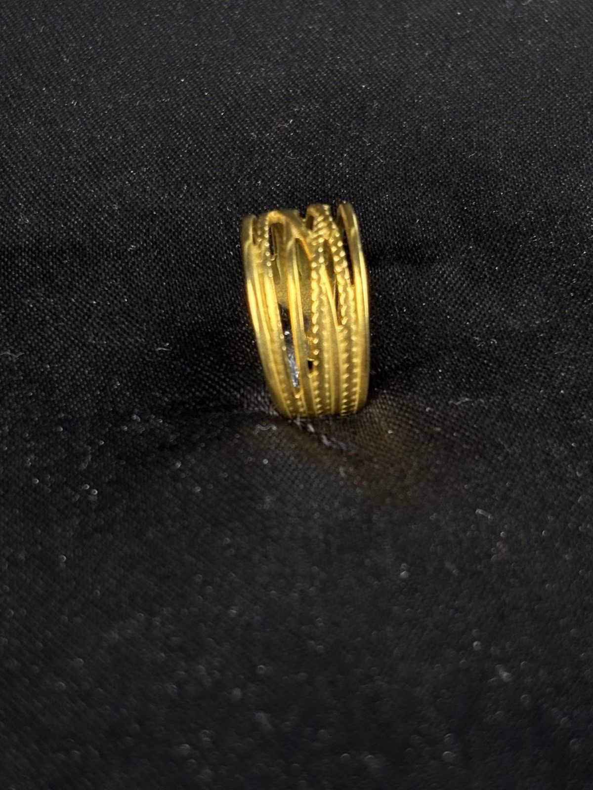 Gilded Ribbed Band