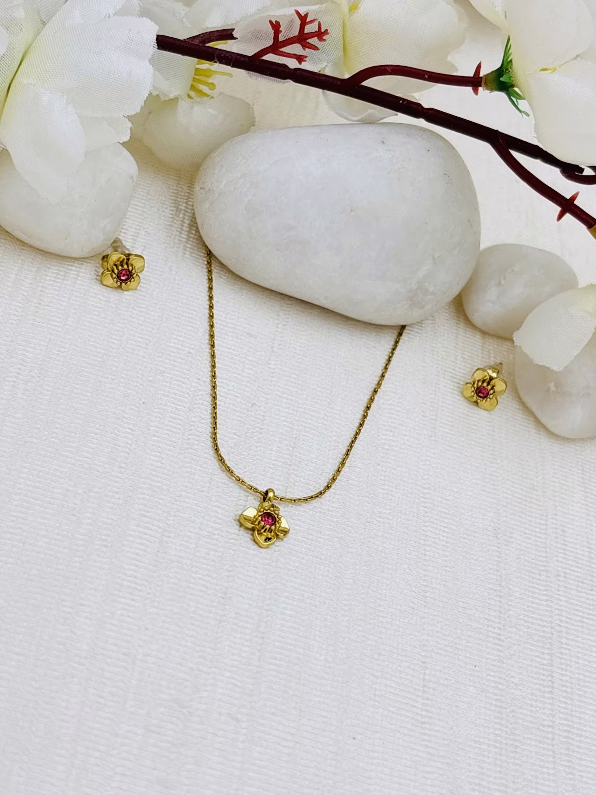 Clover Pendant Set – Magenta Pink