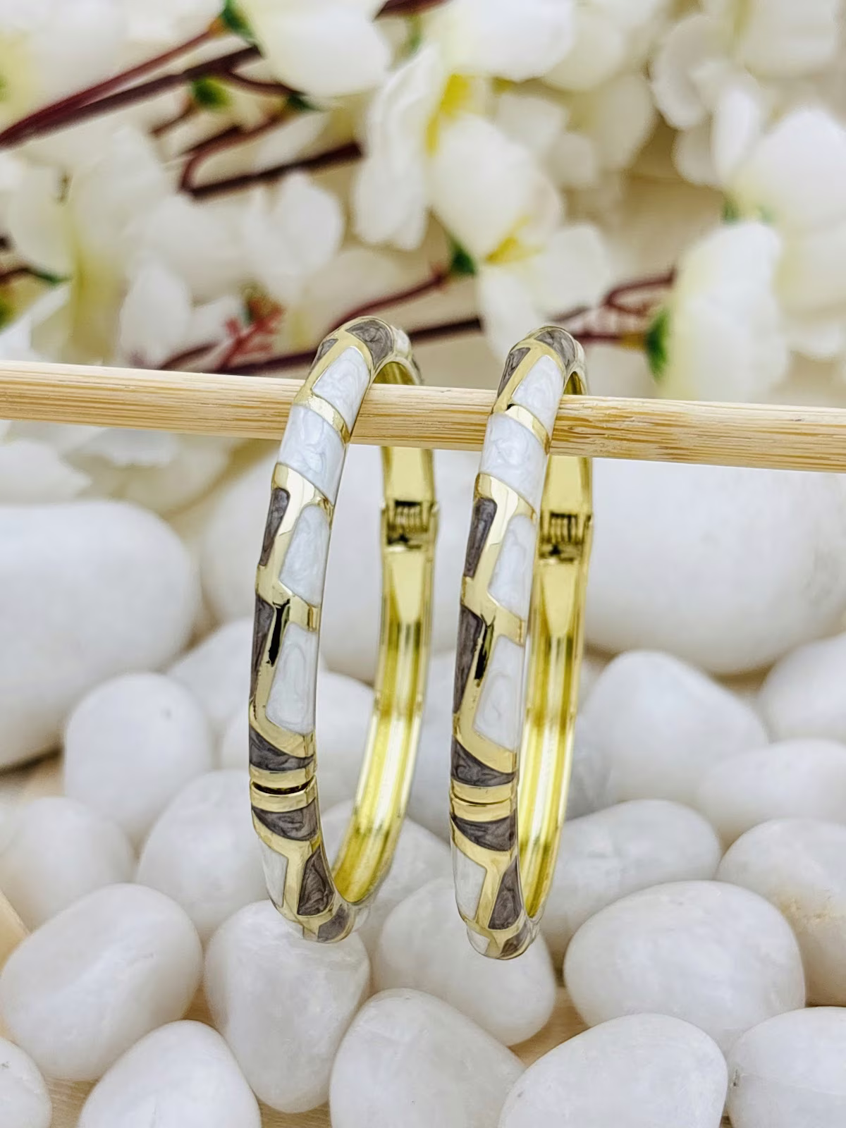 Mosaic Meenakari Kada – White-Grey