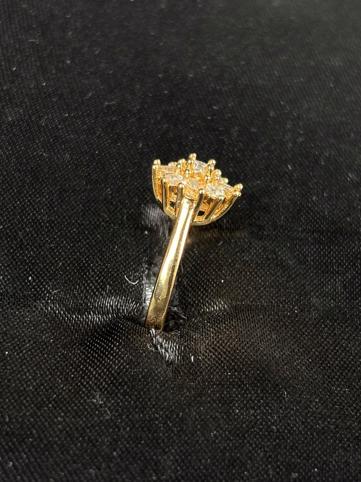 Crowned Sparkle Ring