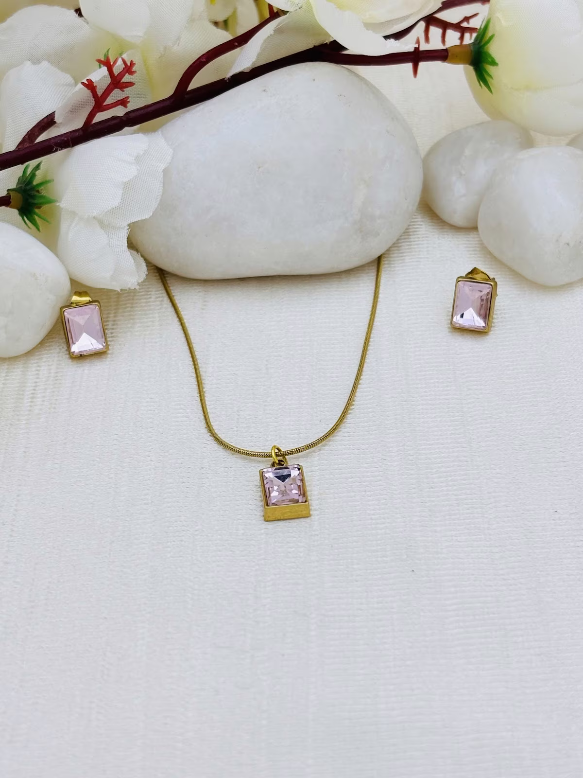 Framed Gem Harmony – Baby Pink