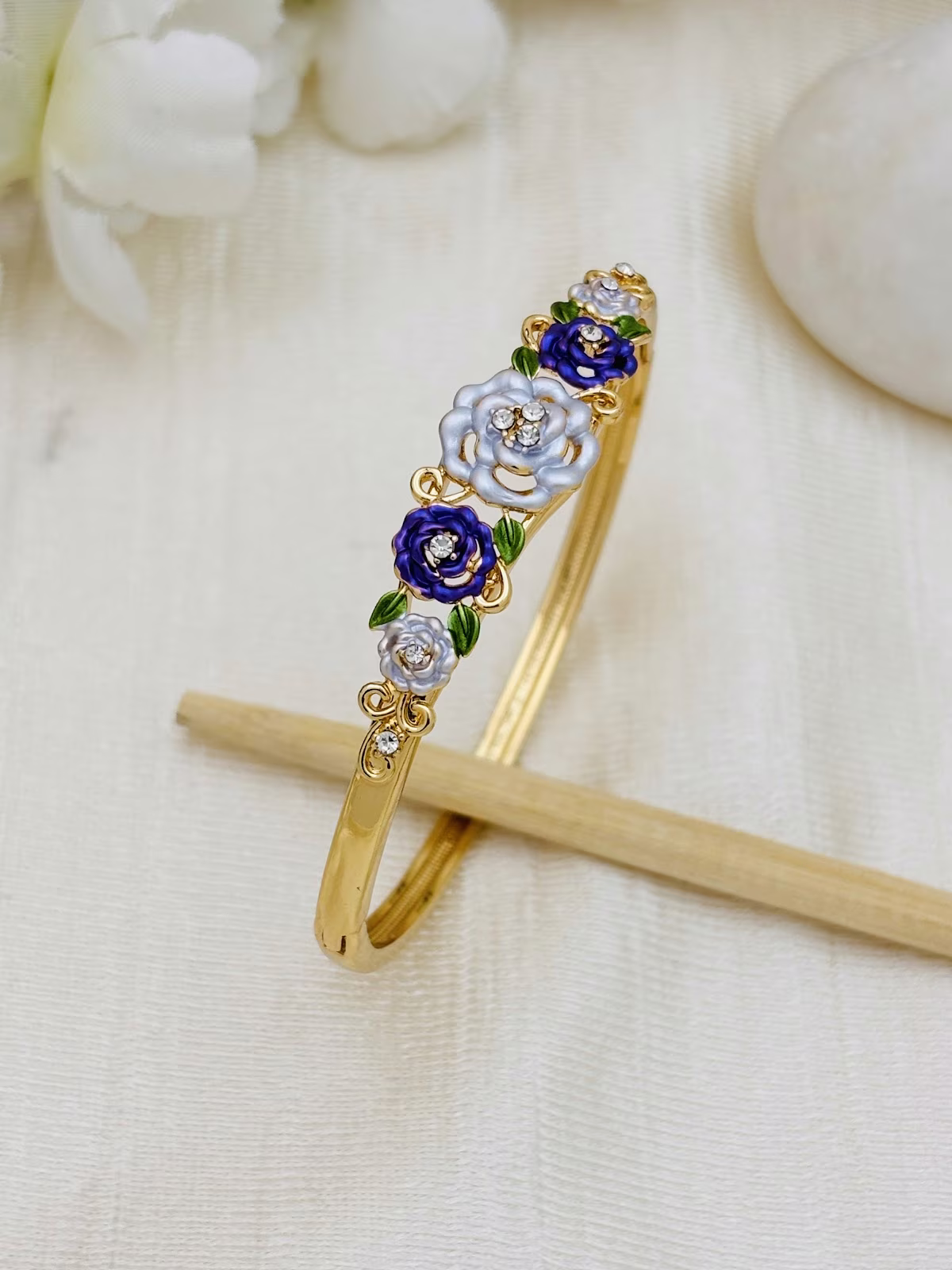 Rose Bouquet Bracelet – Purple