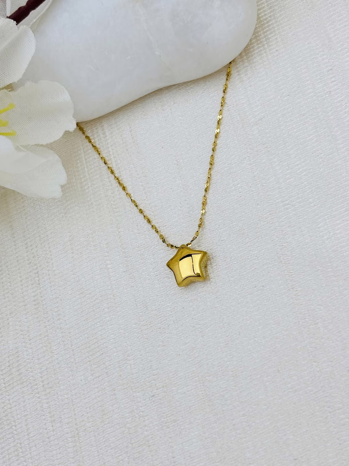 Sculpted Cushion Pendant