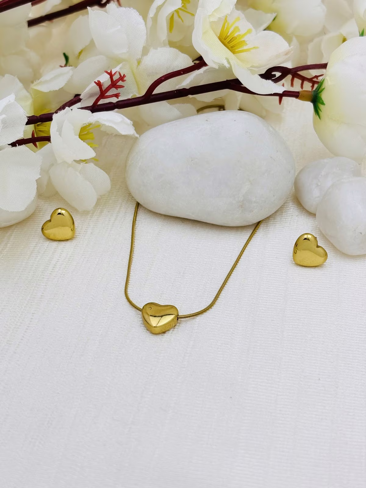 Sculpted Heart Glow