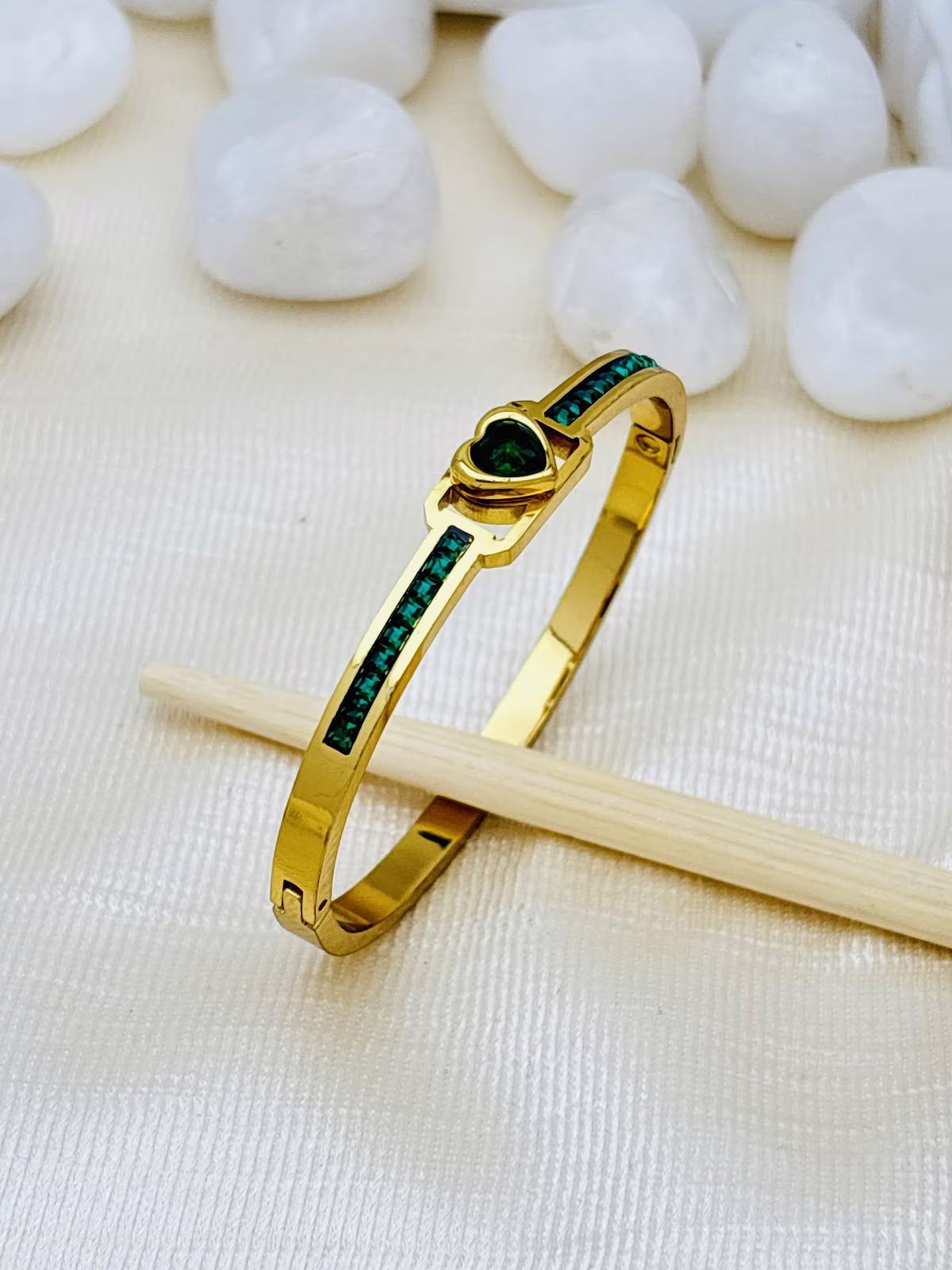 Gem Heart Kada