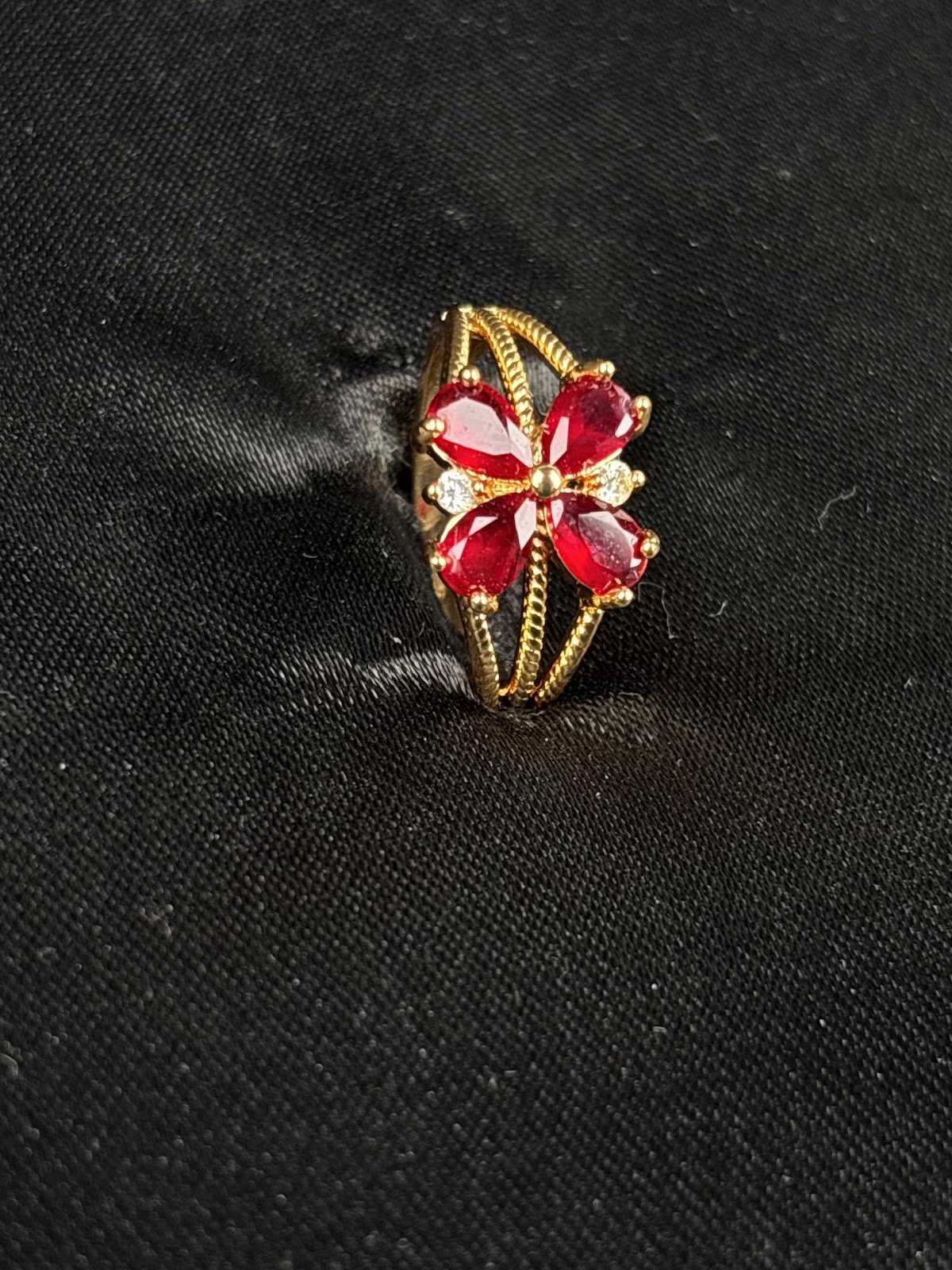Garnet Petal Ring