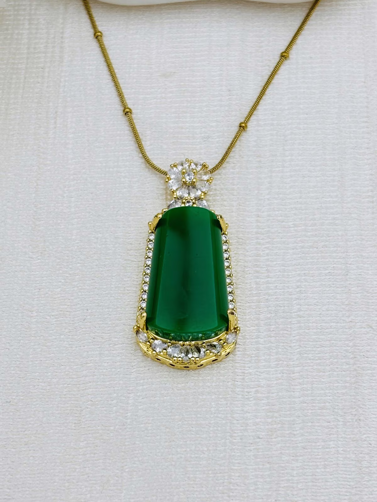Emerald Crown Drop