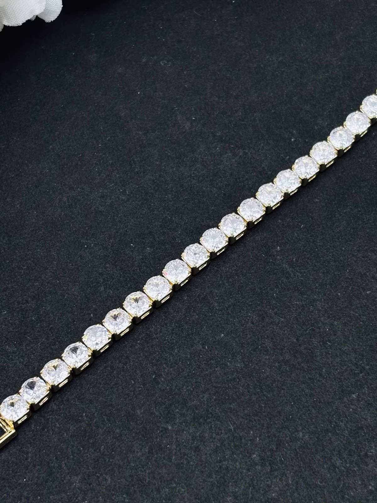 Single Row Bracelet