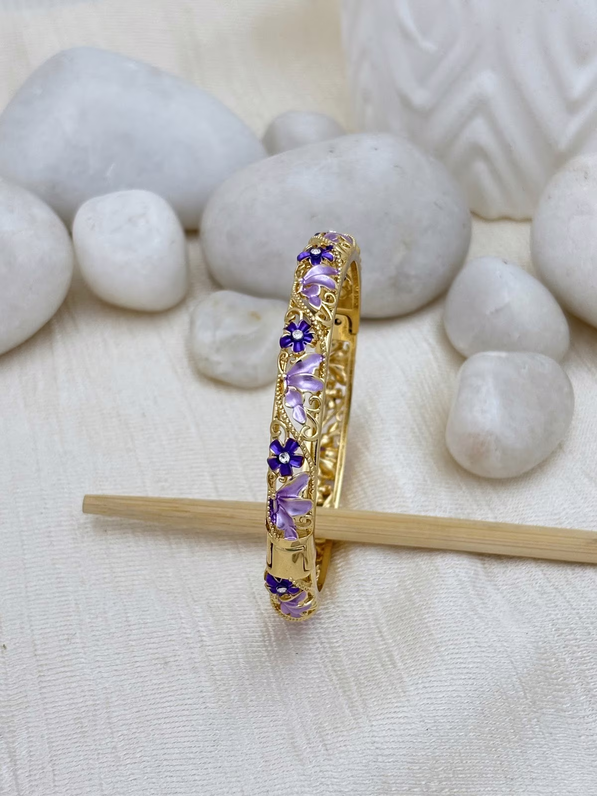 Petal Cluster Bracelet – Purple