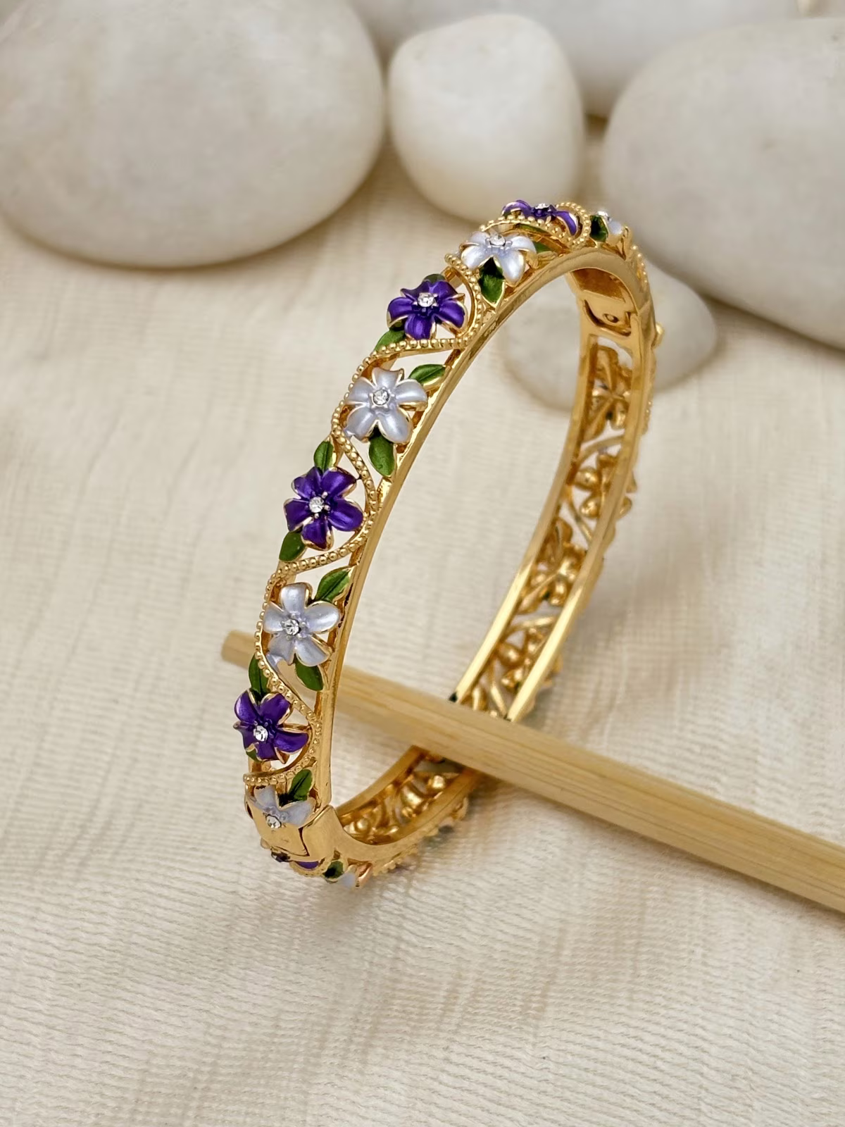 Regal Vine Bracelet