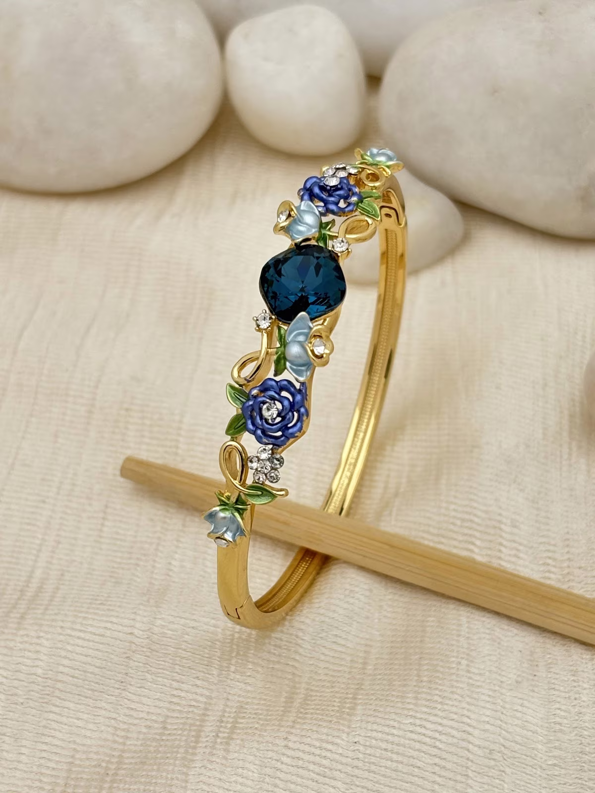 Gem Rose Bracelet – Blue