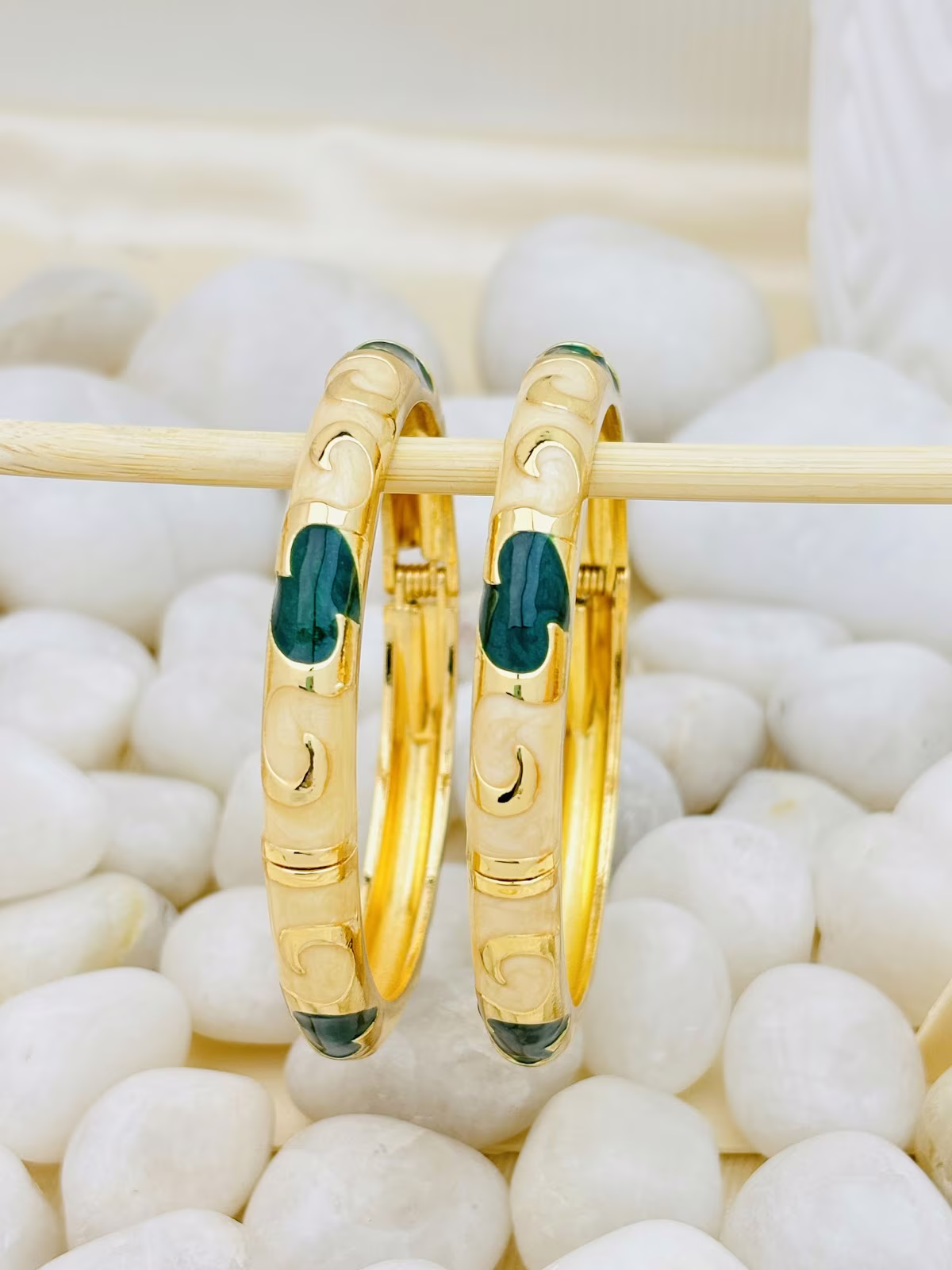 Classic Curl Meenakari