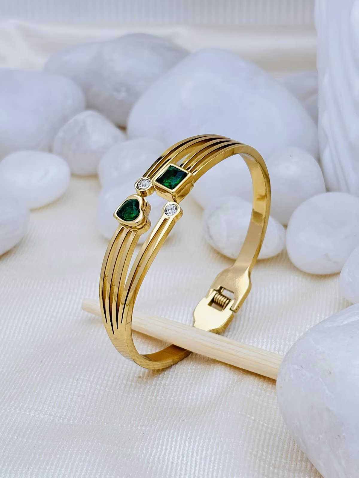 Heart Square Kada – Green
