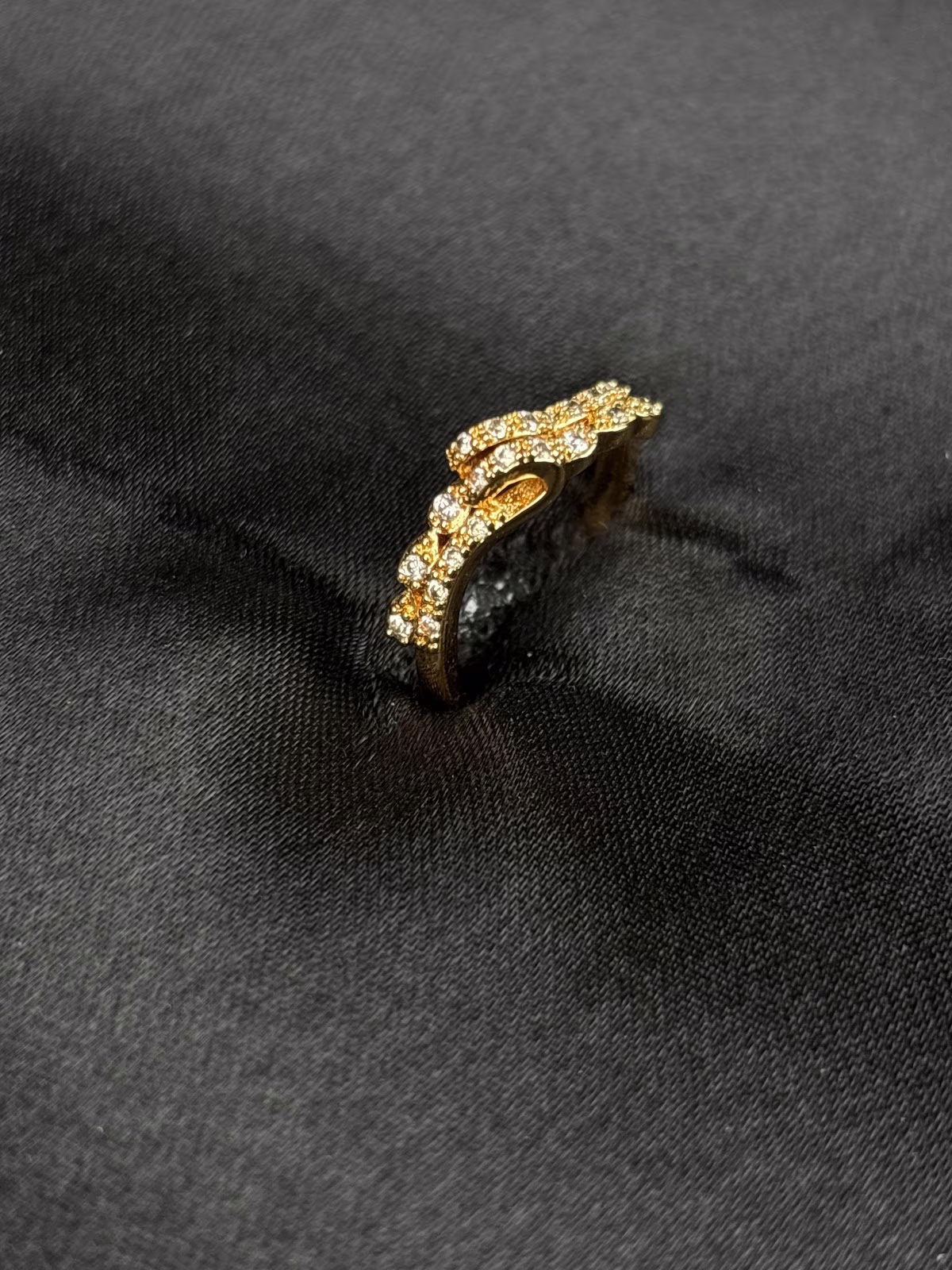 Crossed Sparkle Ring