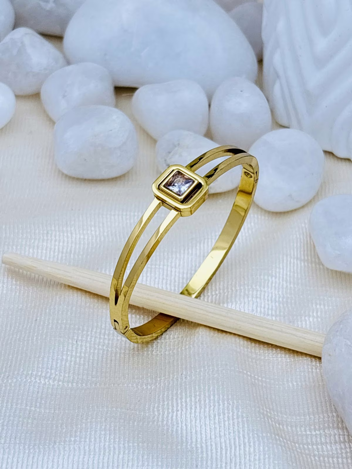 Square Halo Kada