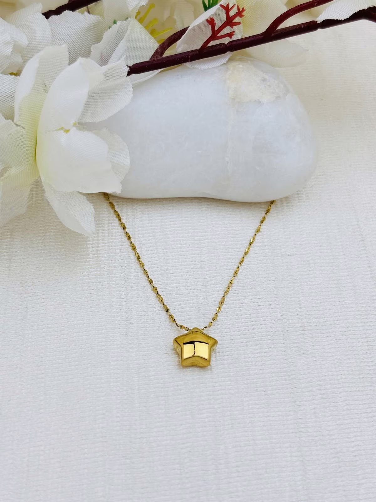 Sculpted Cushion Pendant