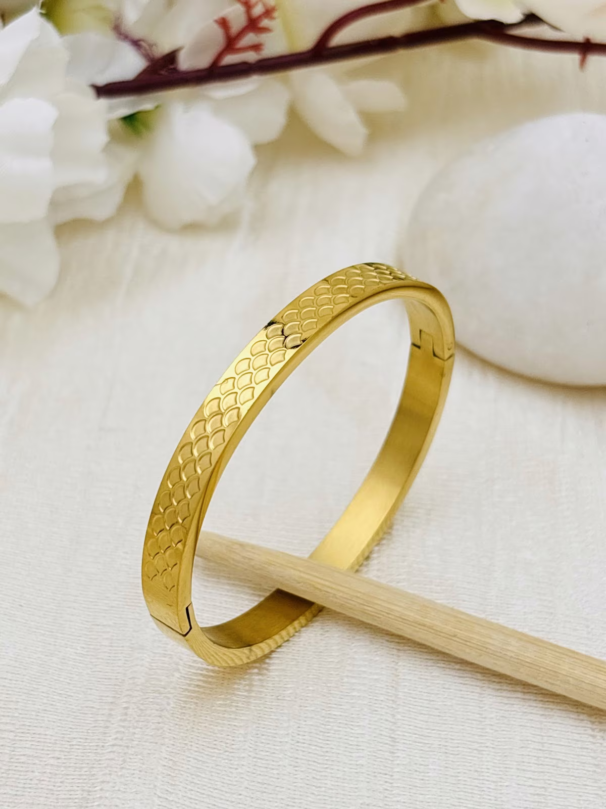 Honeycomb Texture Kada