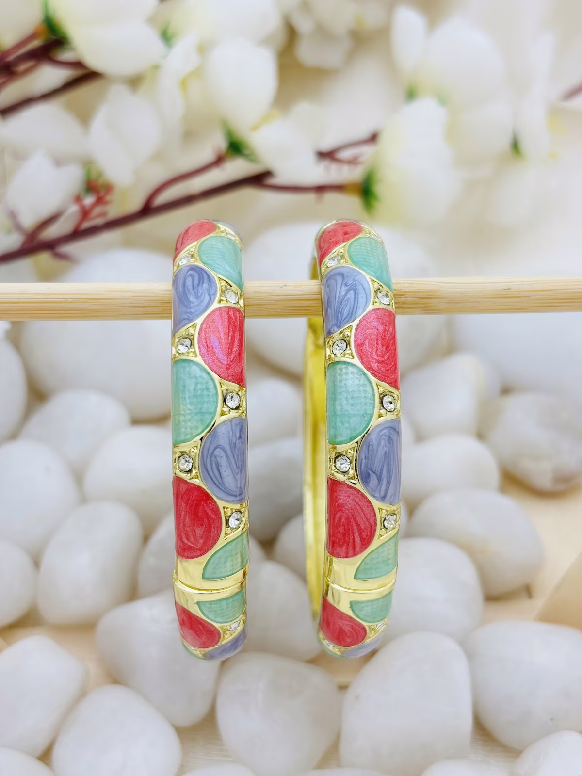 Scallop Jewel Meenakari