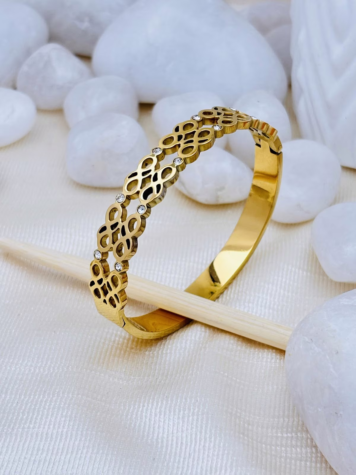 Lace Circle Kada