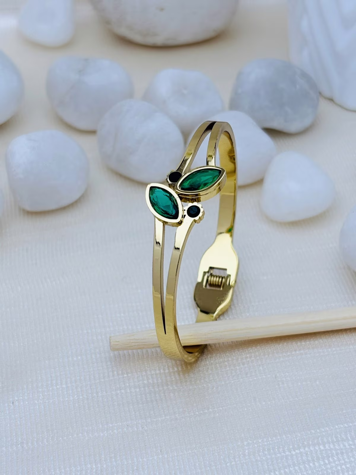 Marquise Leaf Kada