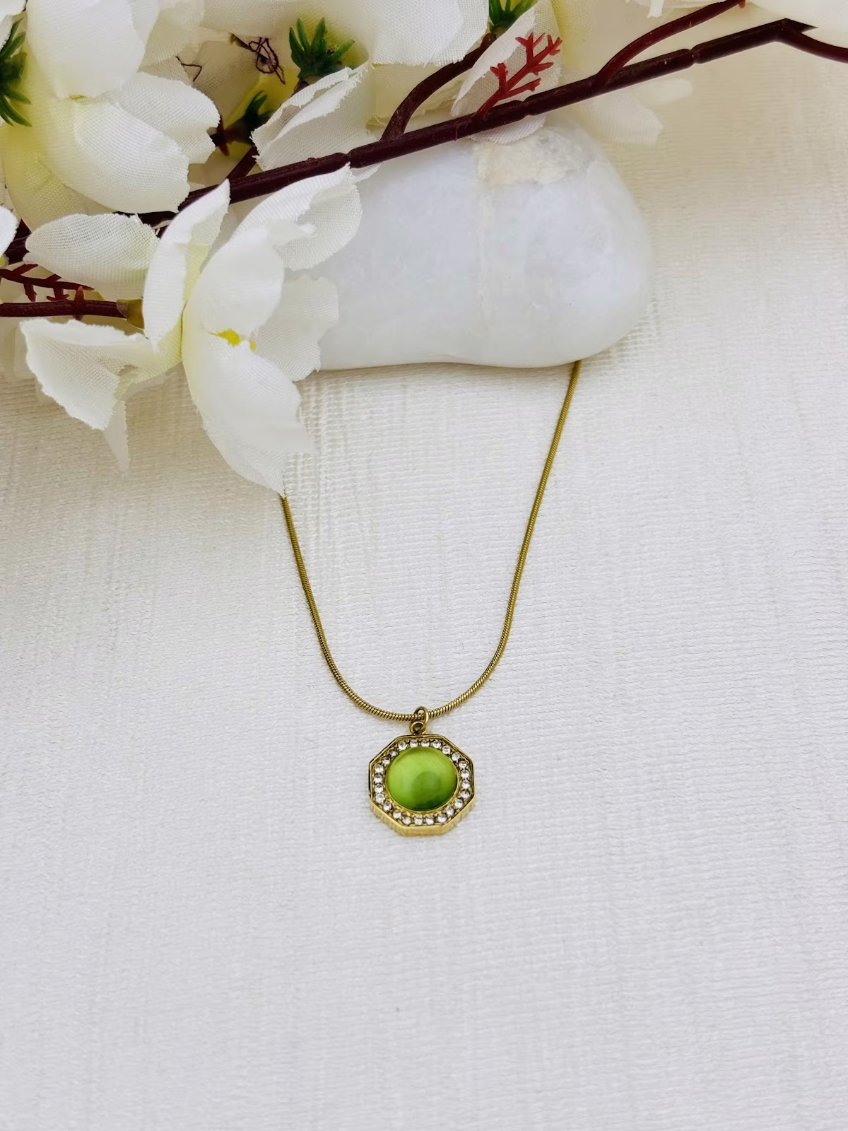Lime Halo Charm