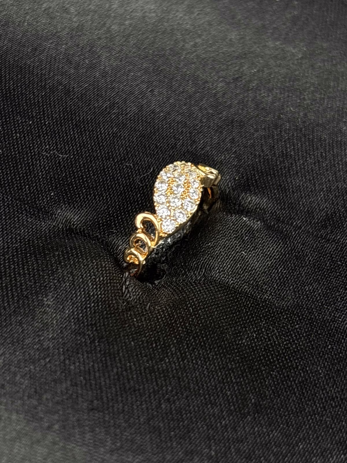 Teardrop Radiance Ring
