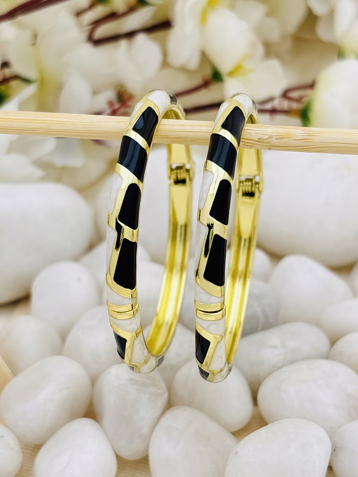 Patchwork Meenakari Kada – Black-White