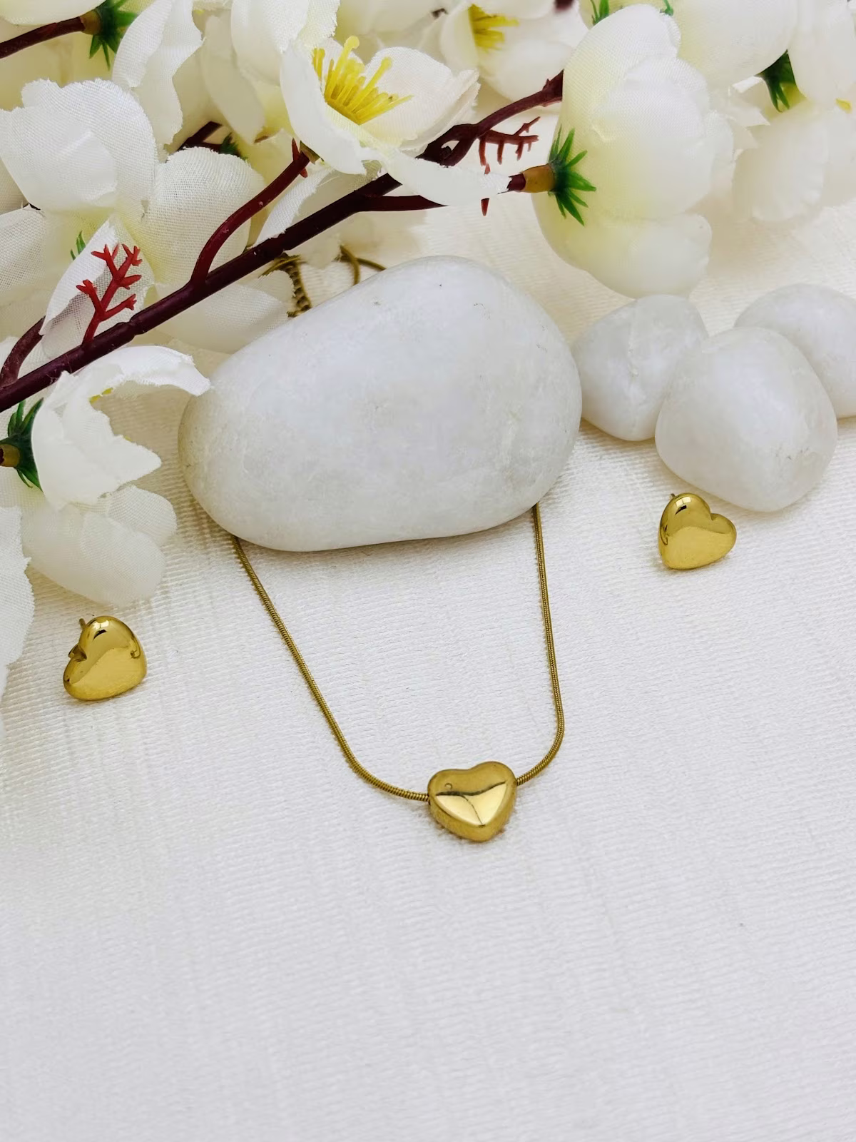 Sculpted Heart Glow