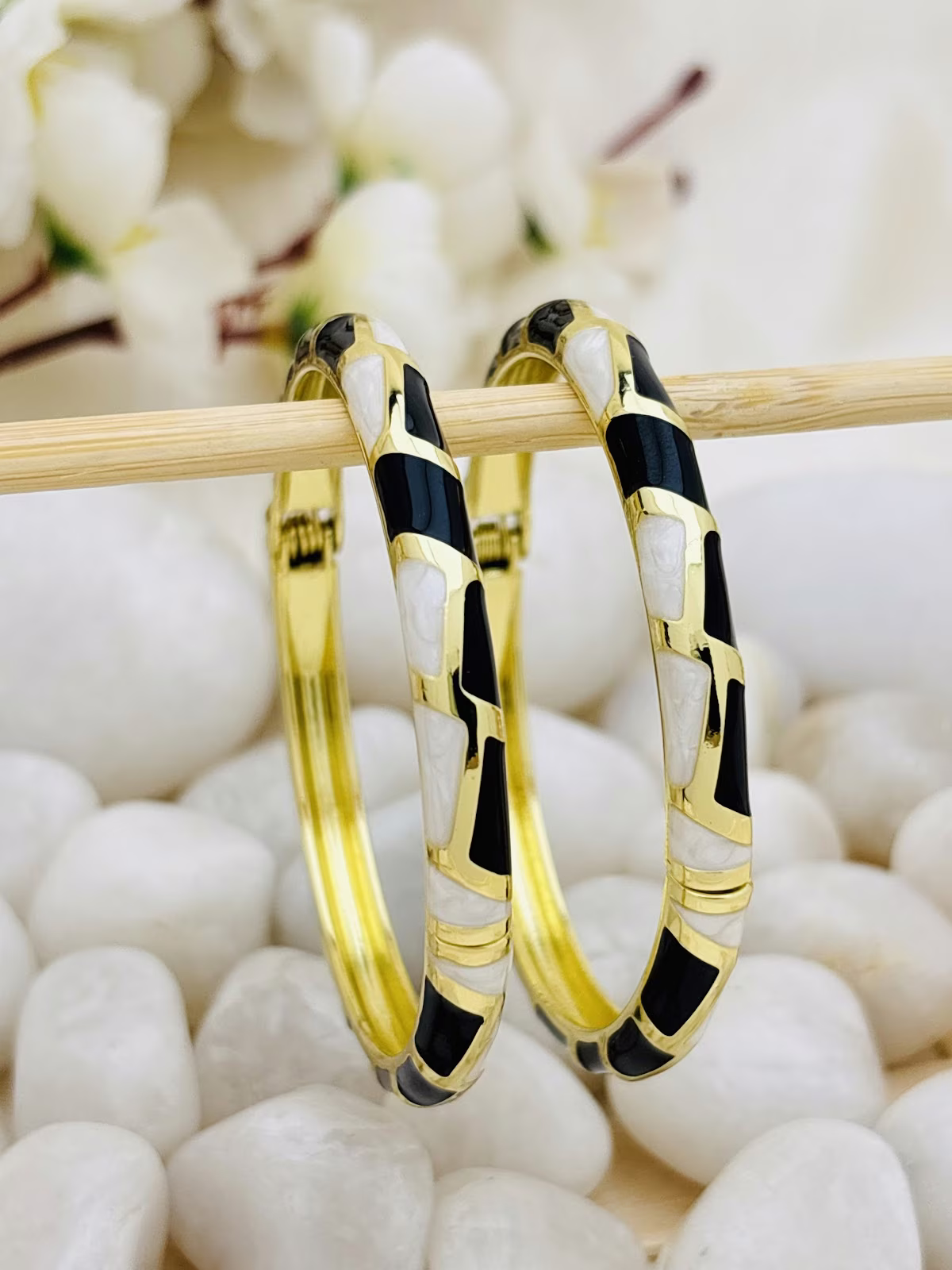 Patchwork Meenakari Kada – Black-White