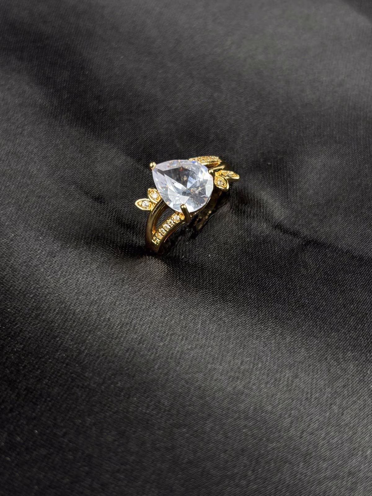 Pear Crystal Ring