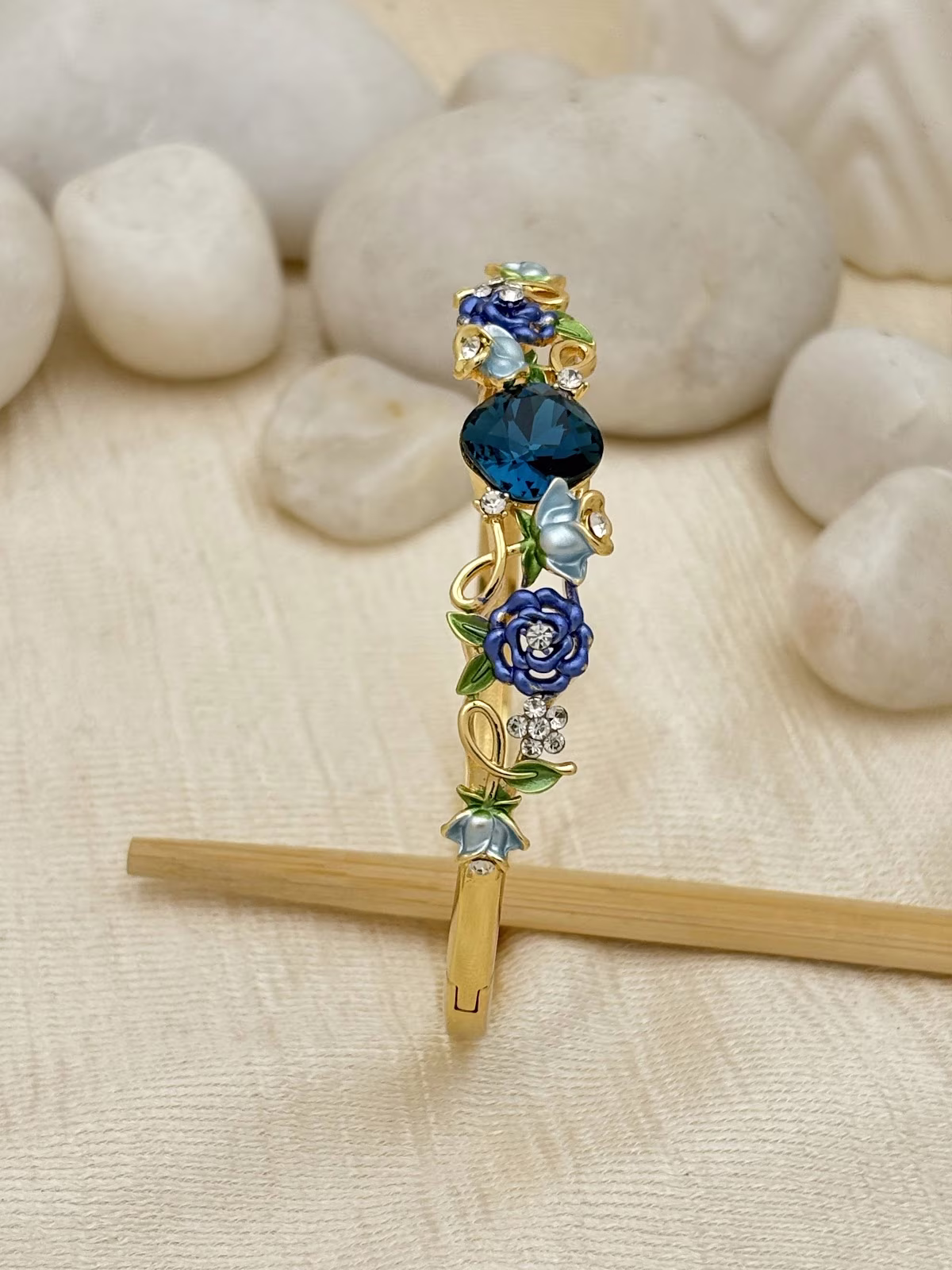 Gem Rose Bracelet – Blue