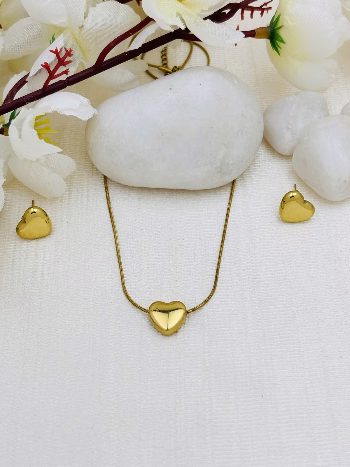 Sculpted Heart Glow