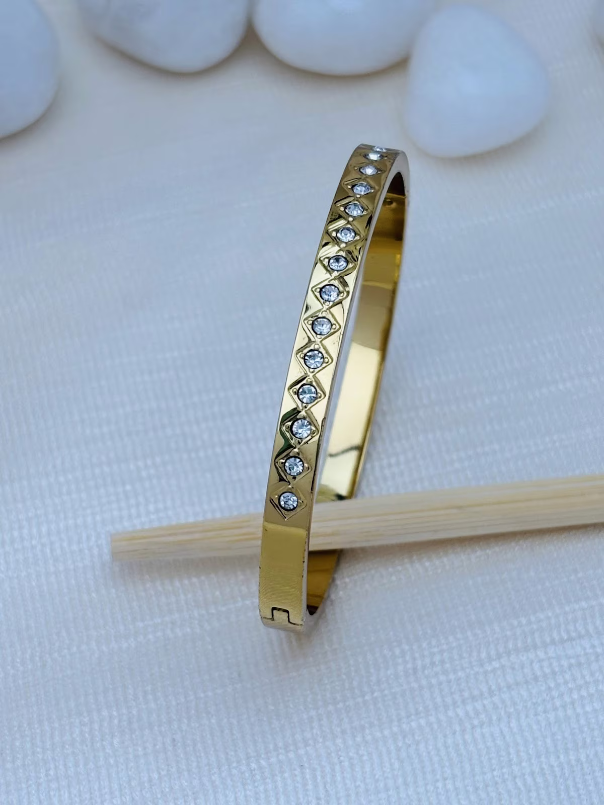 Diamond Crest Kada