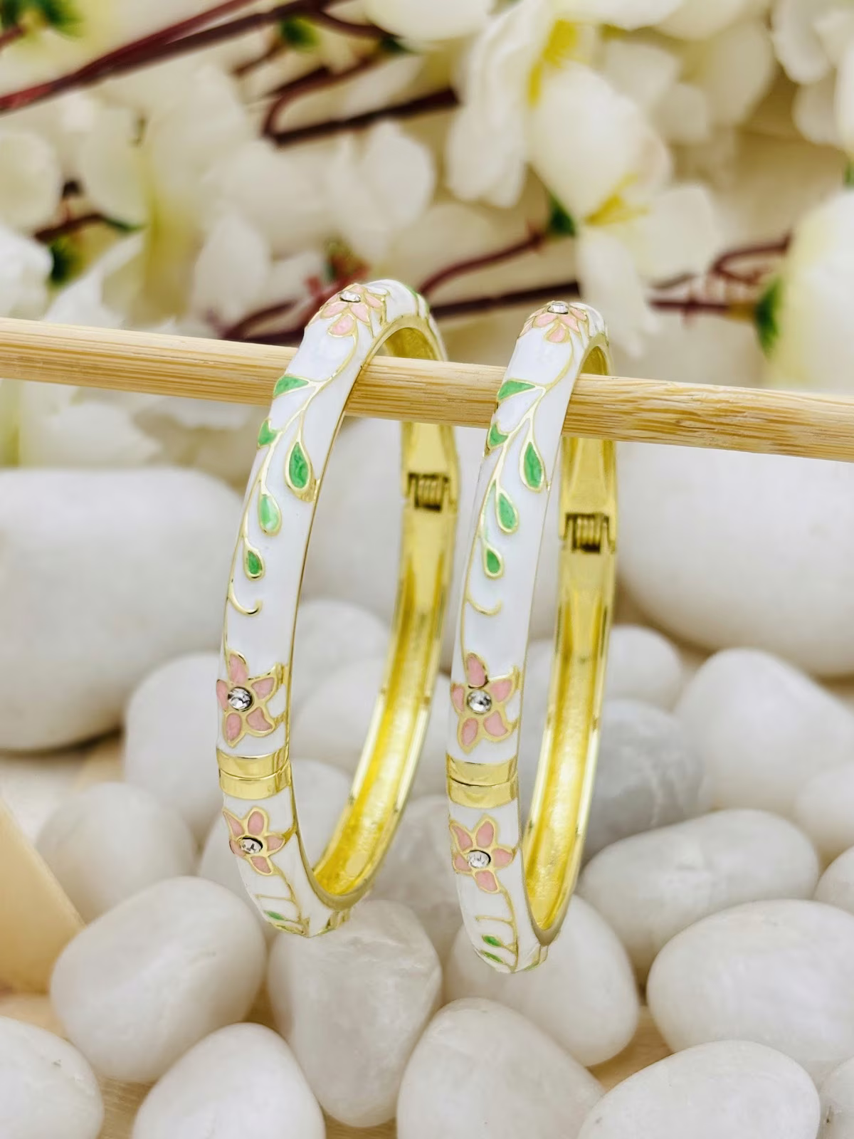 Leaf Meenakari Kada – White