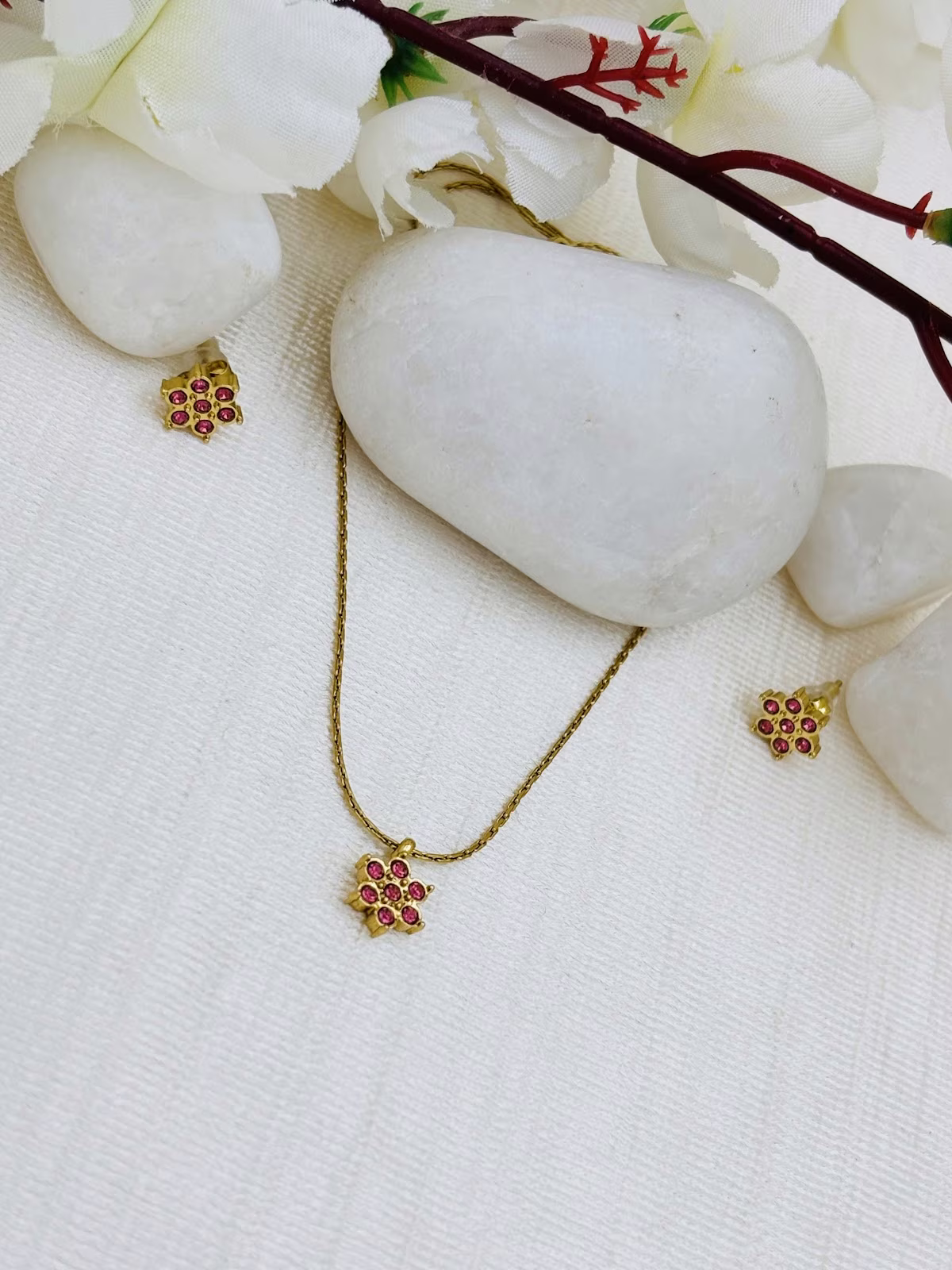 Floret Pendant Set – Magenta Pink