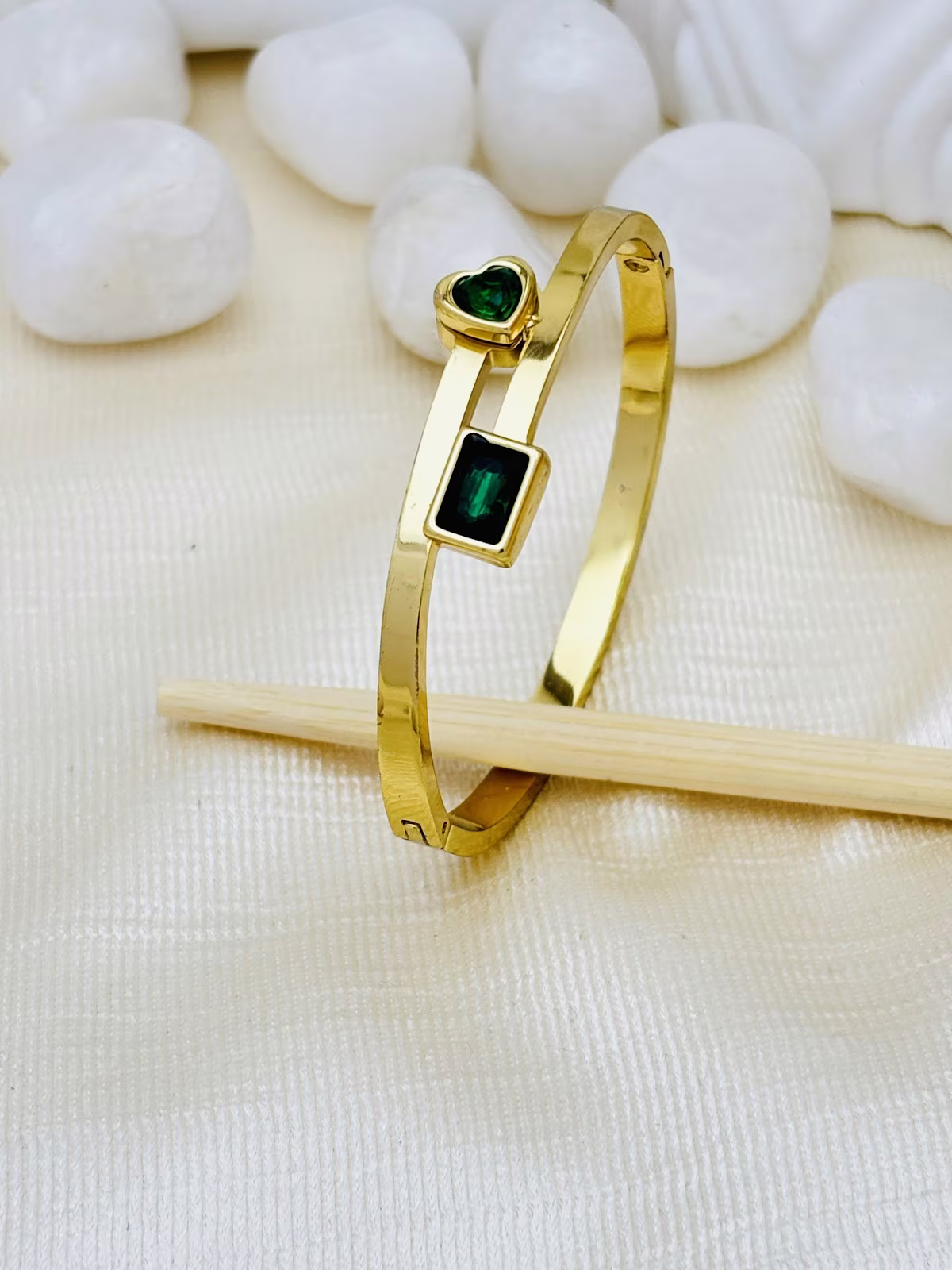 Dual Gem Kada