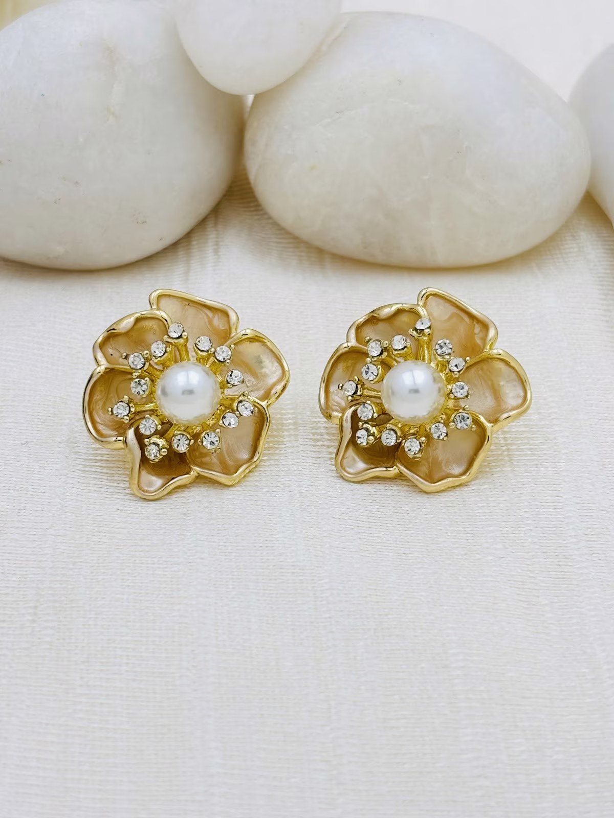 Bloom Enamel Studs