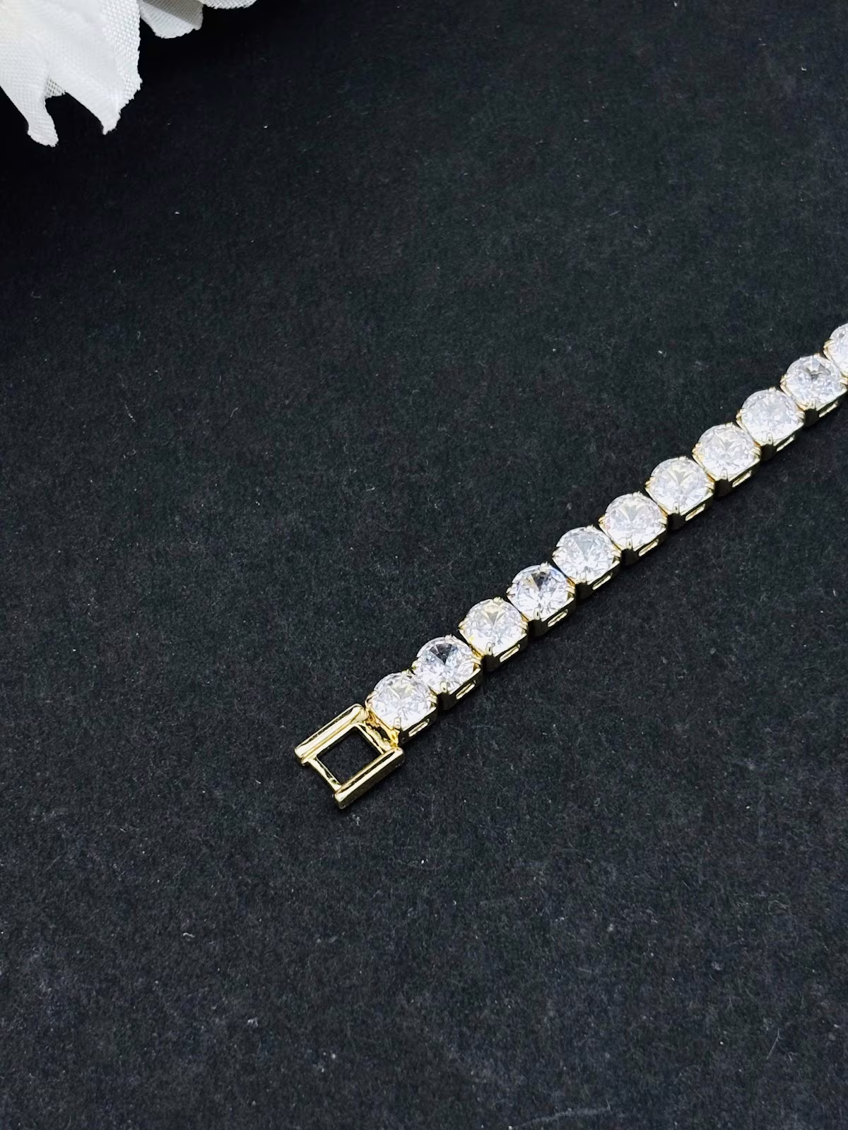 Single Row Bracelet