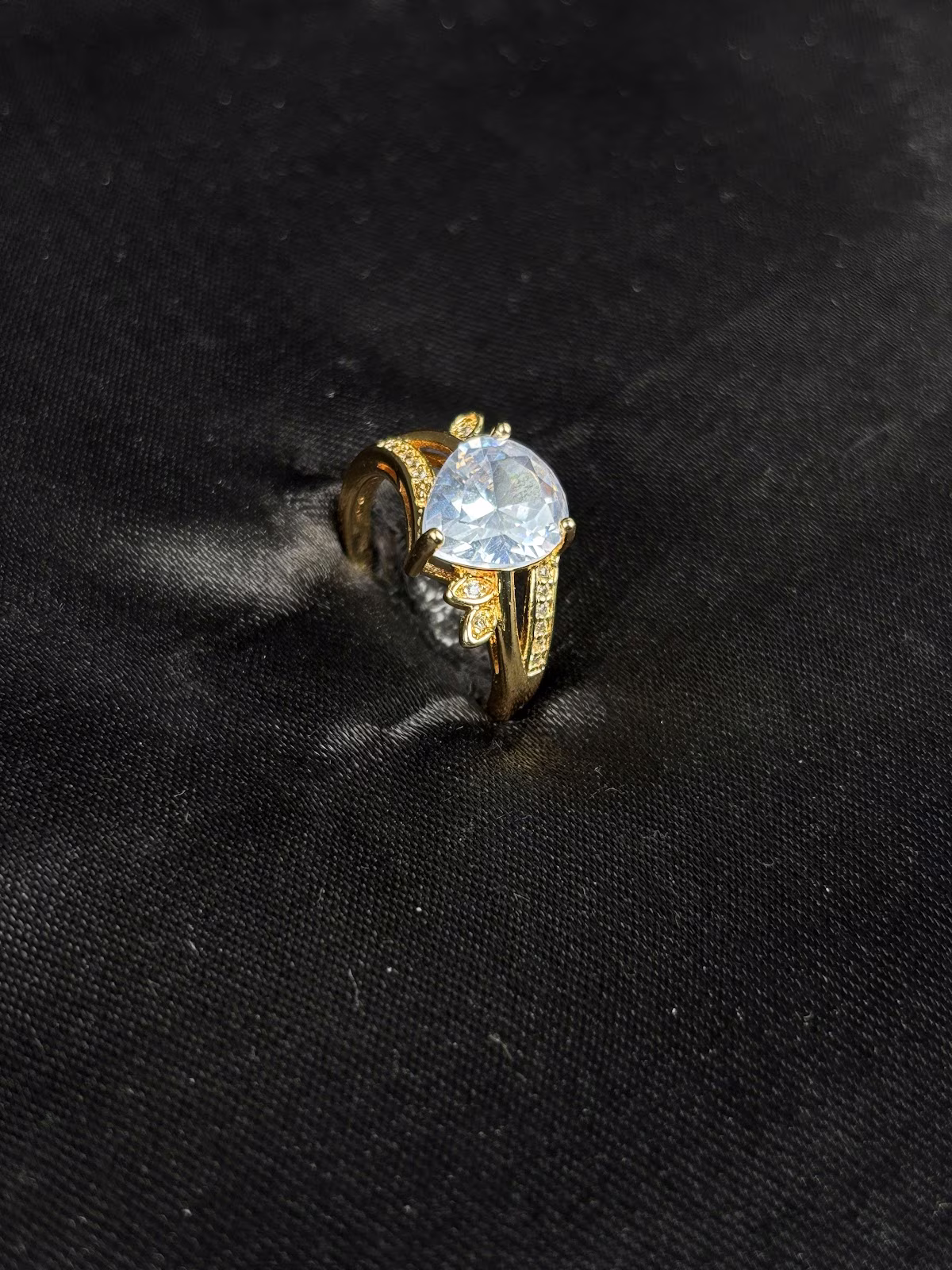Pear Crystal Ring