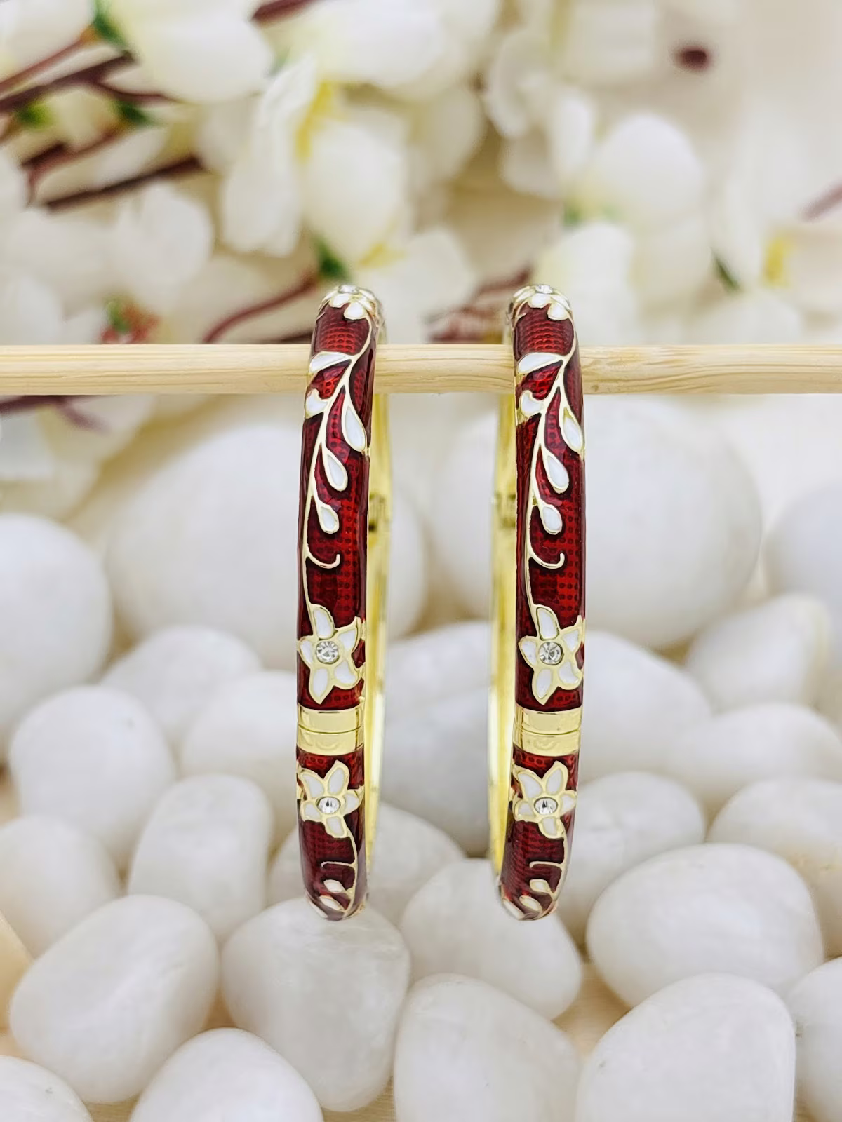 Classic Meenakari Kada – Maroon