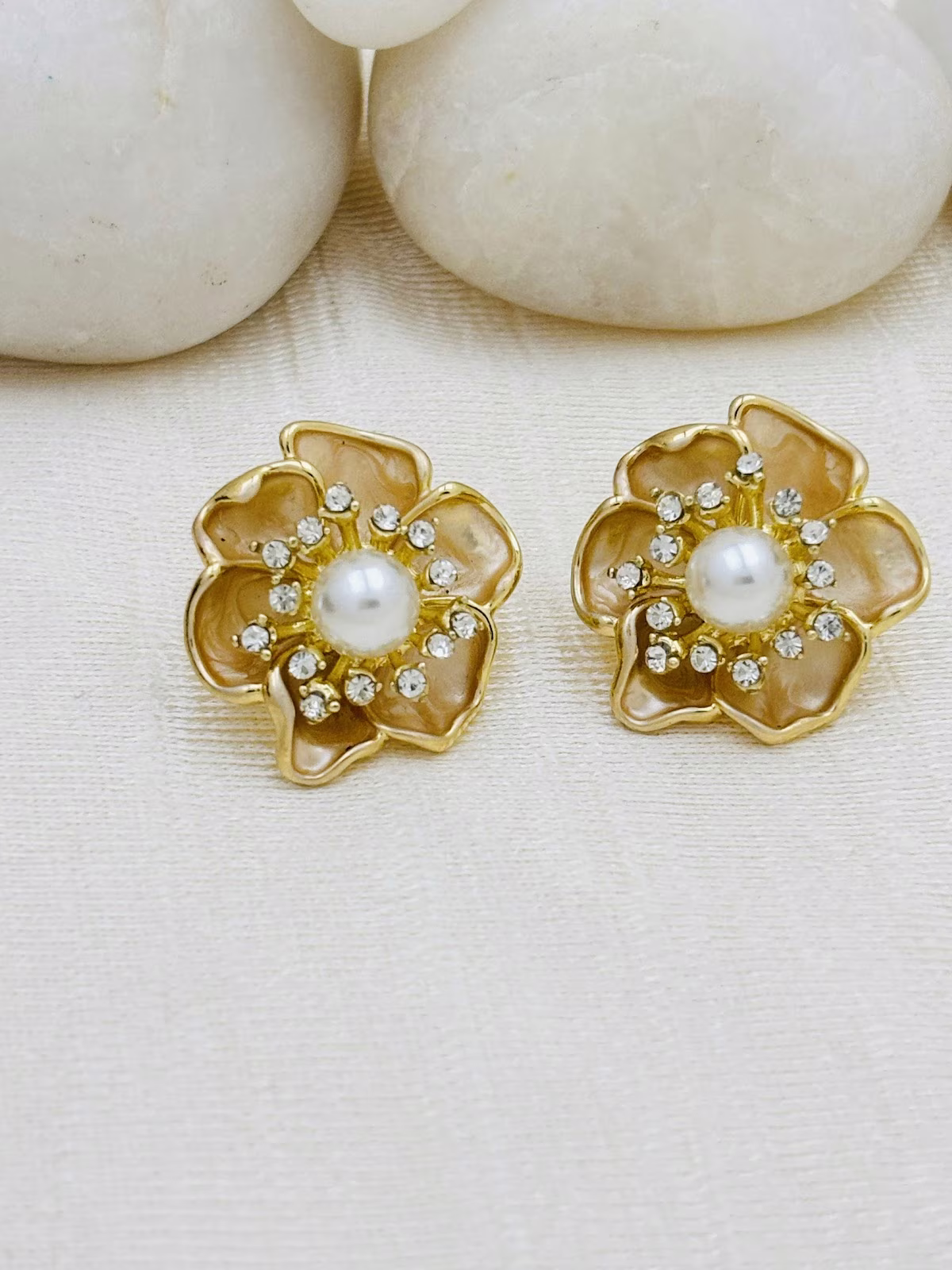 Bloom Enamel Studs