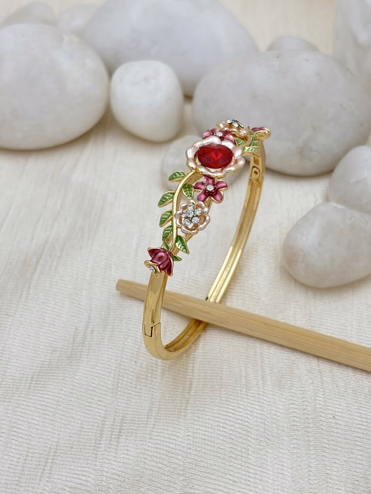 Crystal Bloom Bracelet – Red
