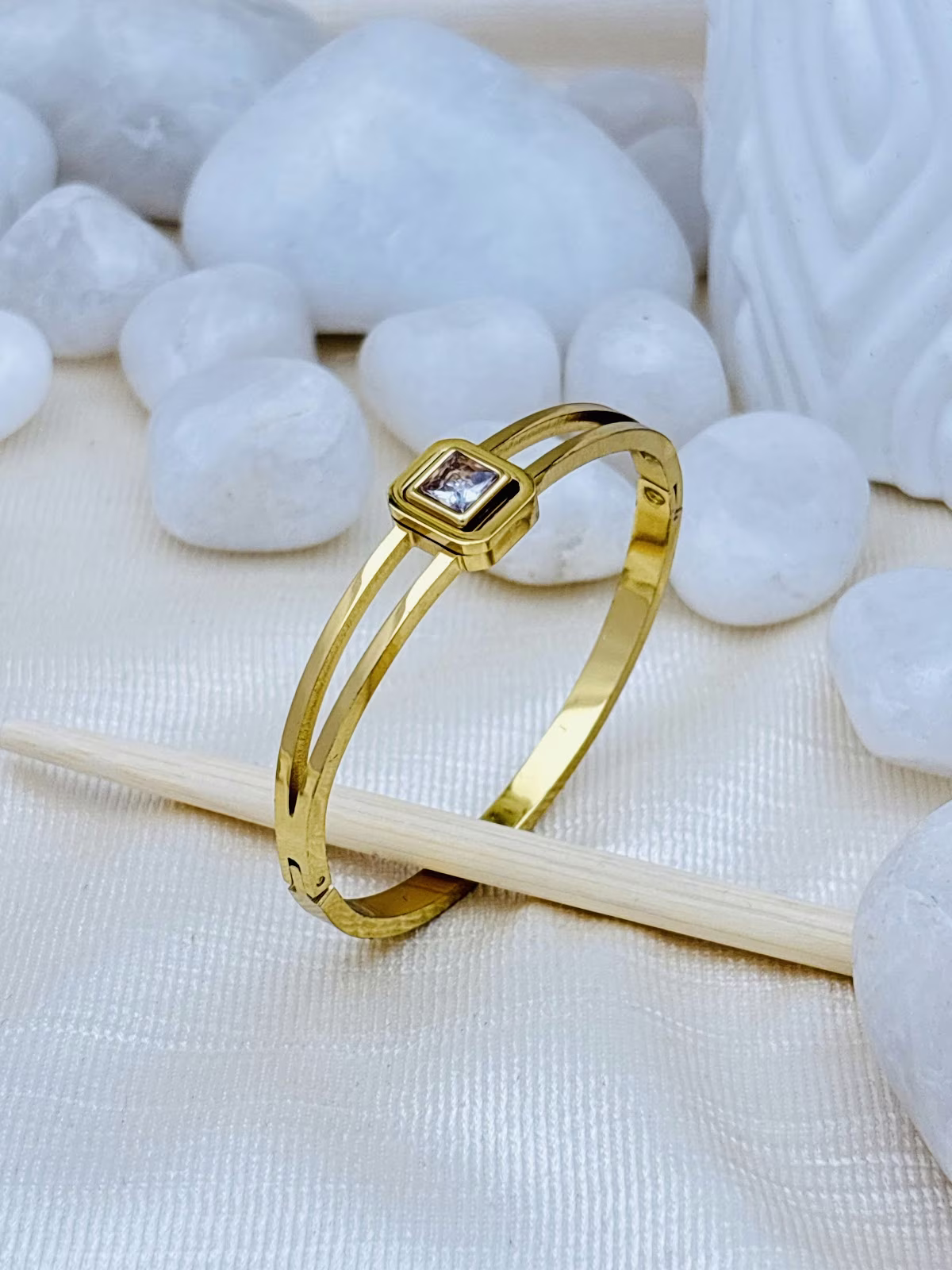 Square Halo Kada