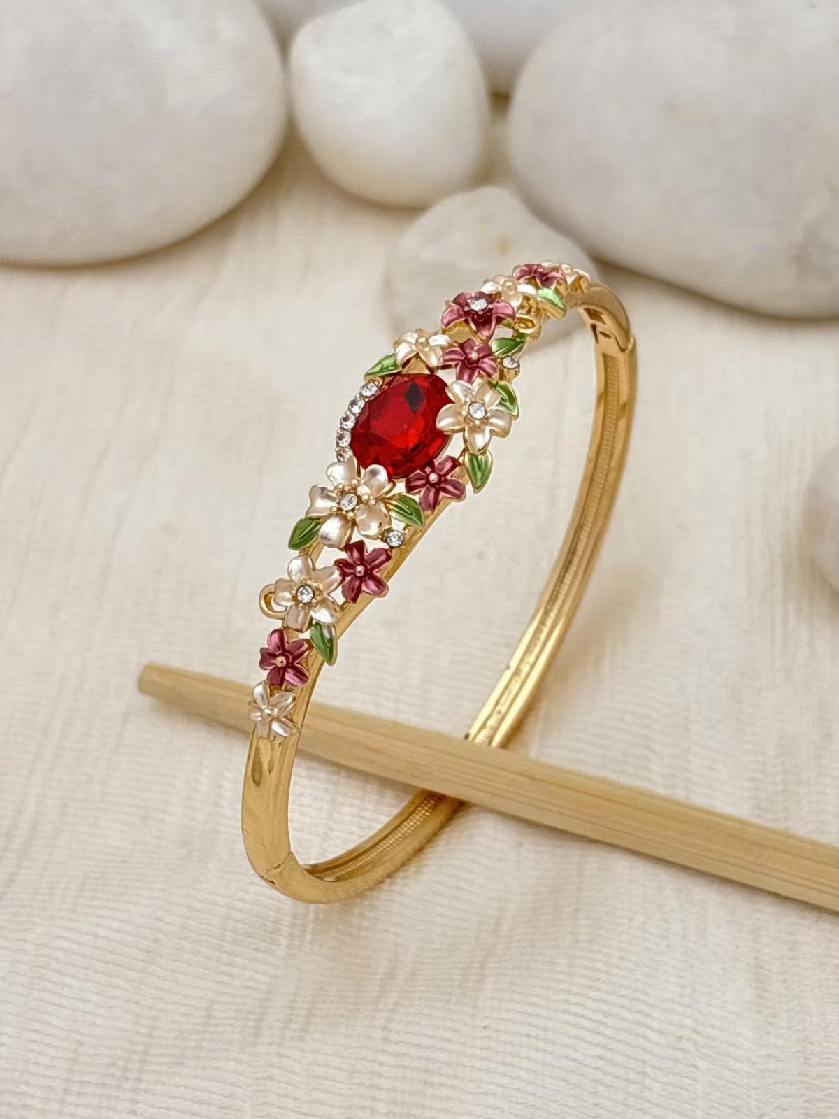 Jewel Cluster Bracelet – Red