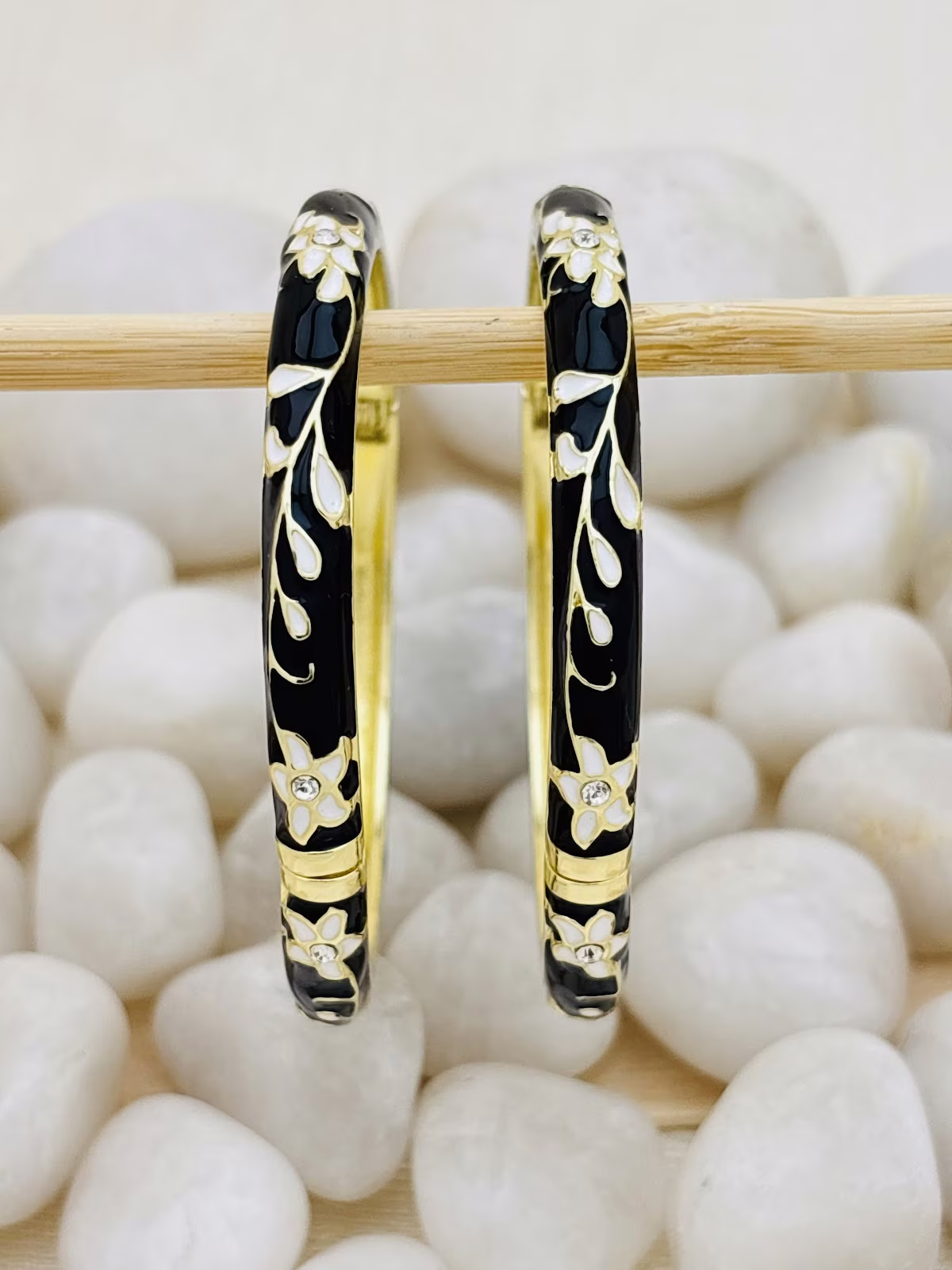 Classic Meenakari Kada – Black