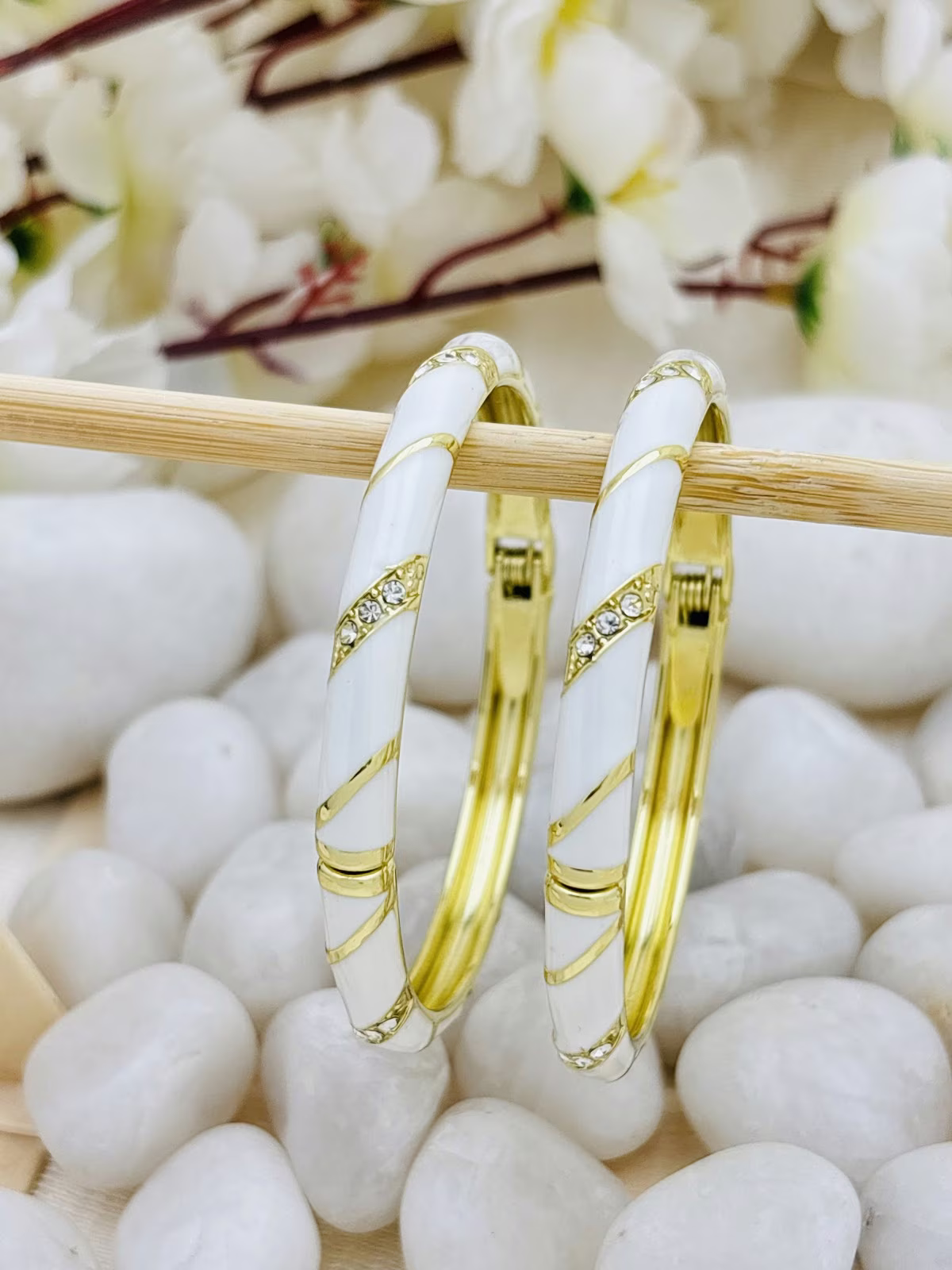 Spiral Meenakari Kada – White